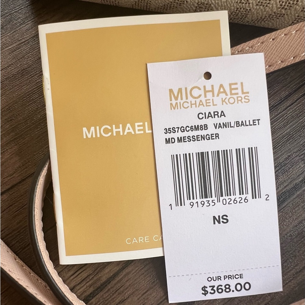 Michael Kors Pink and Cream Satchel Bag - Picture 15 of 16